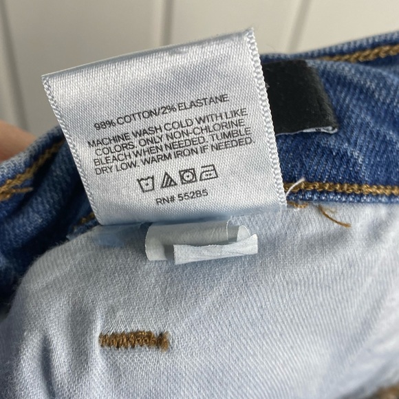 Express Mom Jeans Super High Rise - Picture 4 of 5